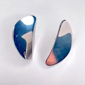 Pierre Cardin Vintage 1970s Modernist Minimalist Pierce abstract earrings